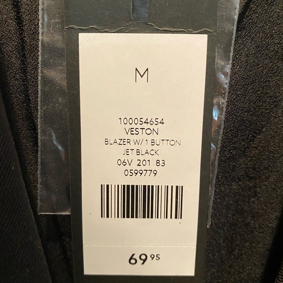 DYNAMITE Blazer One Button - Picture 3 of 5